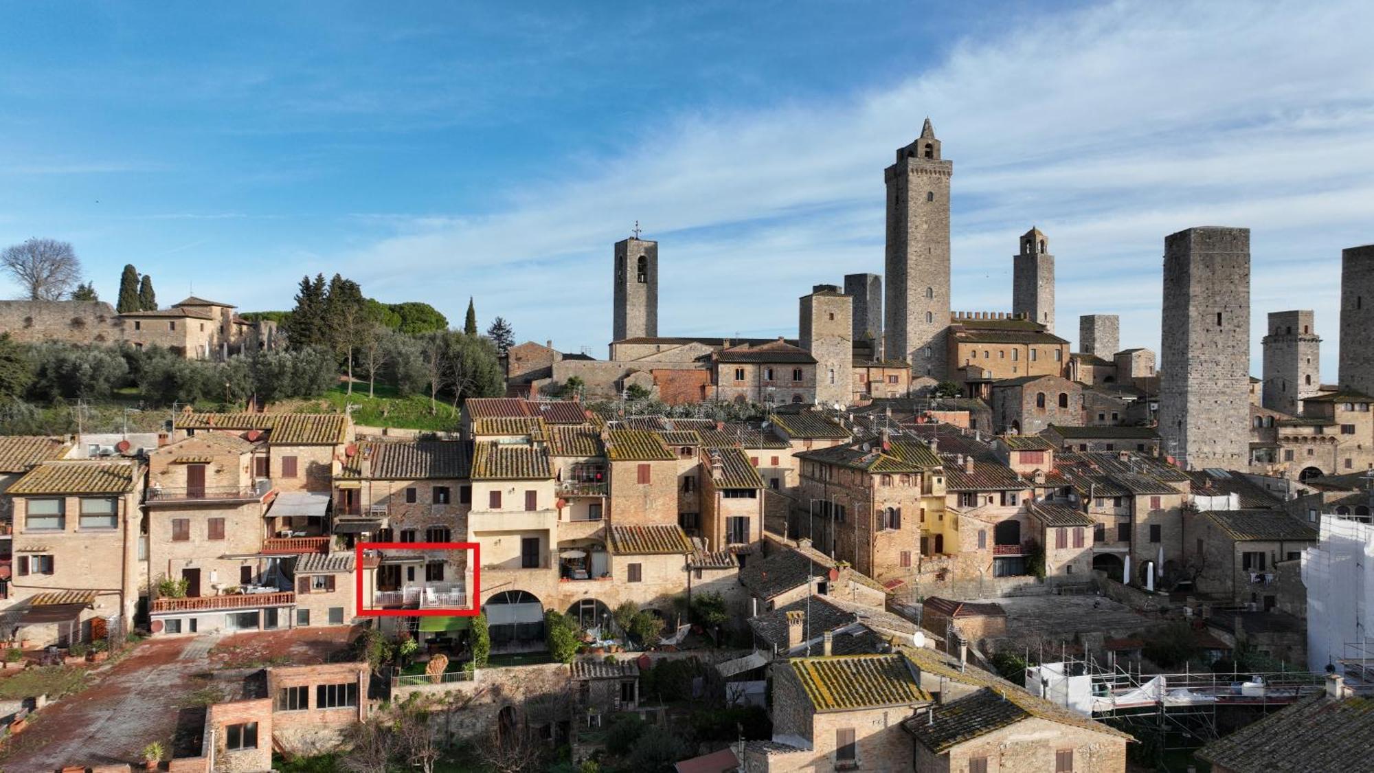Appartamento Le Palme Con Terrazze In Centro San Gimignano Kültér fotó